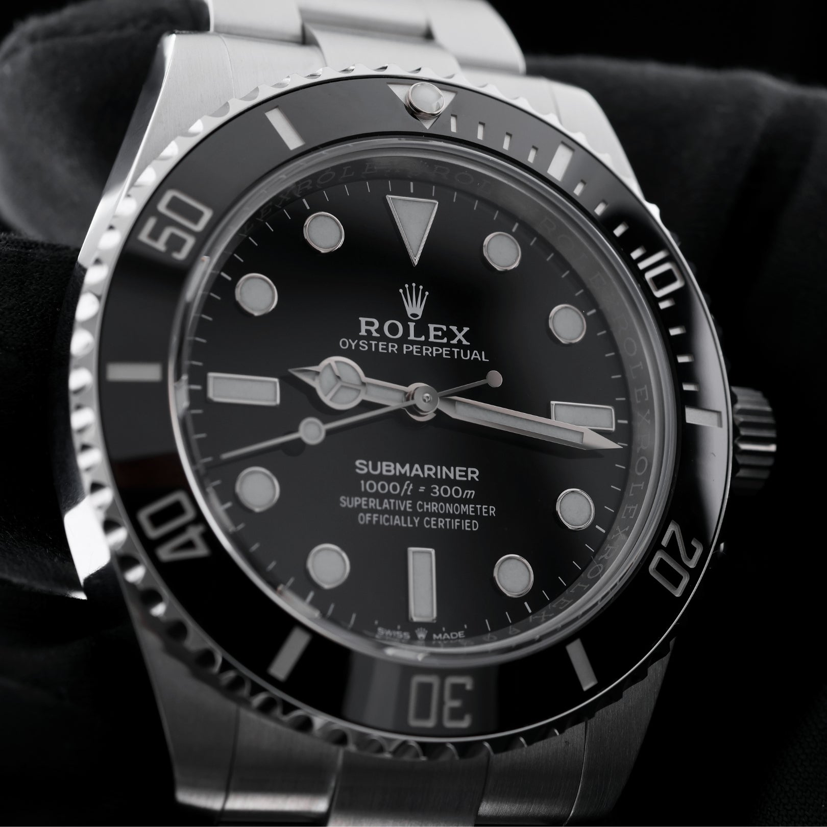 Rolex Submariner NoDate, Cerachrom - Lünette, Ref. 124060, 12 - 2020, B+P - LUXUHRIA