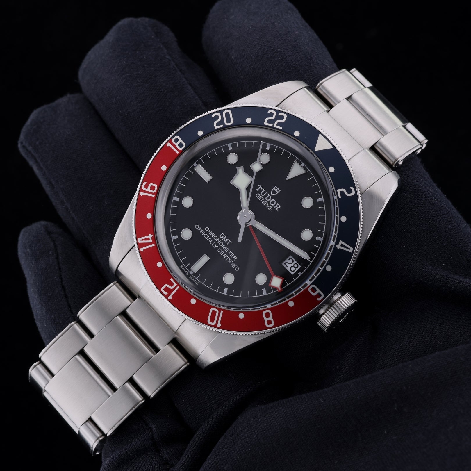 Tudor Black Bay GMT, "Pepsi", Edelstahl, Ref. 79830RB, 2022, B+P - LUXUHRIA