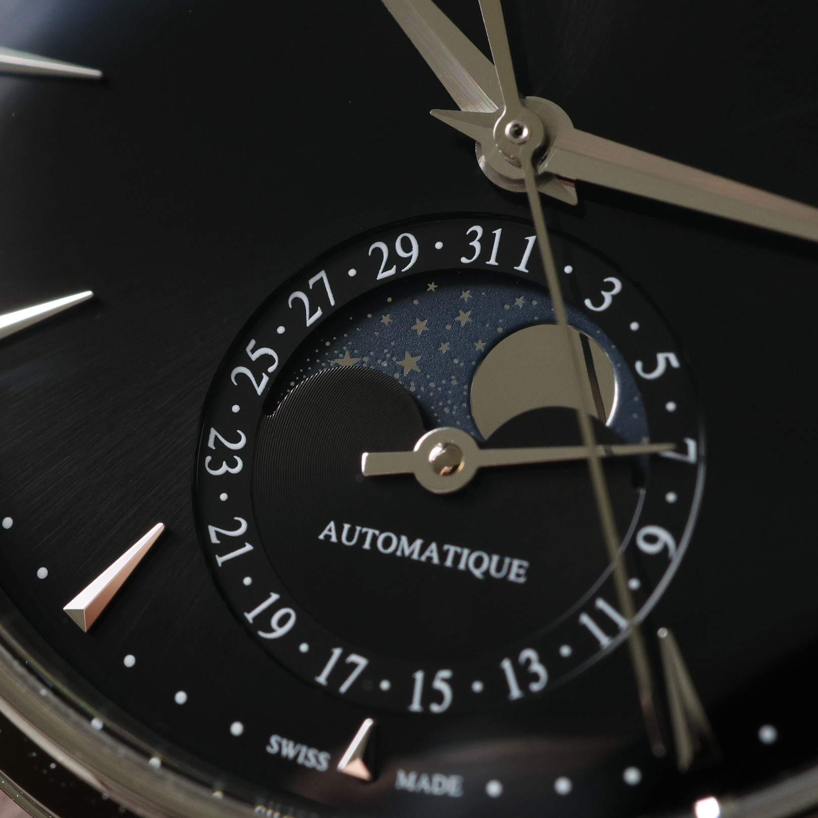 Jaeger-LeCoultre Master Ultra Thin Moon, Black Dial, Edelstahl, Ref. Q1368471, 12-2024, B+P