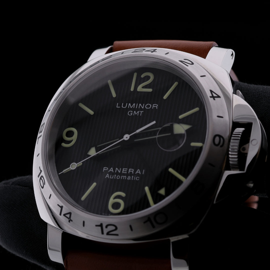Panerai Luminor GMT Limited Edition, Edelstahl, Ref. PAM00029, 2011, B+P
