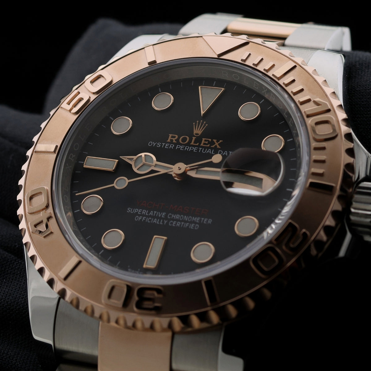Rolex Yacht-Master 40, Black Dial, LC100, Erstkaufrechnung, Edelstahl/Everose Gold, Ref. 126621, 2023, B+P
