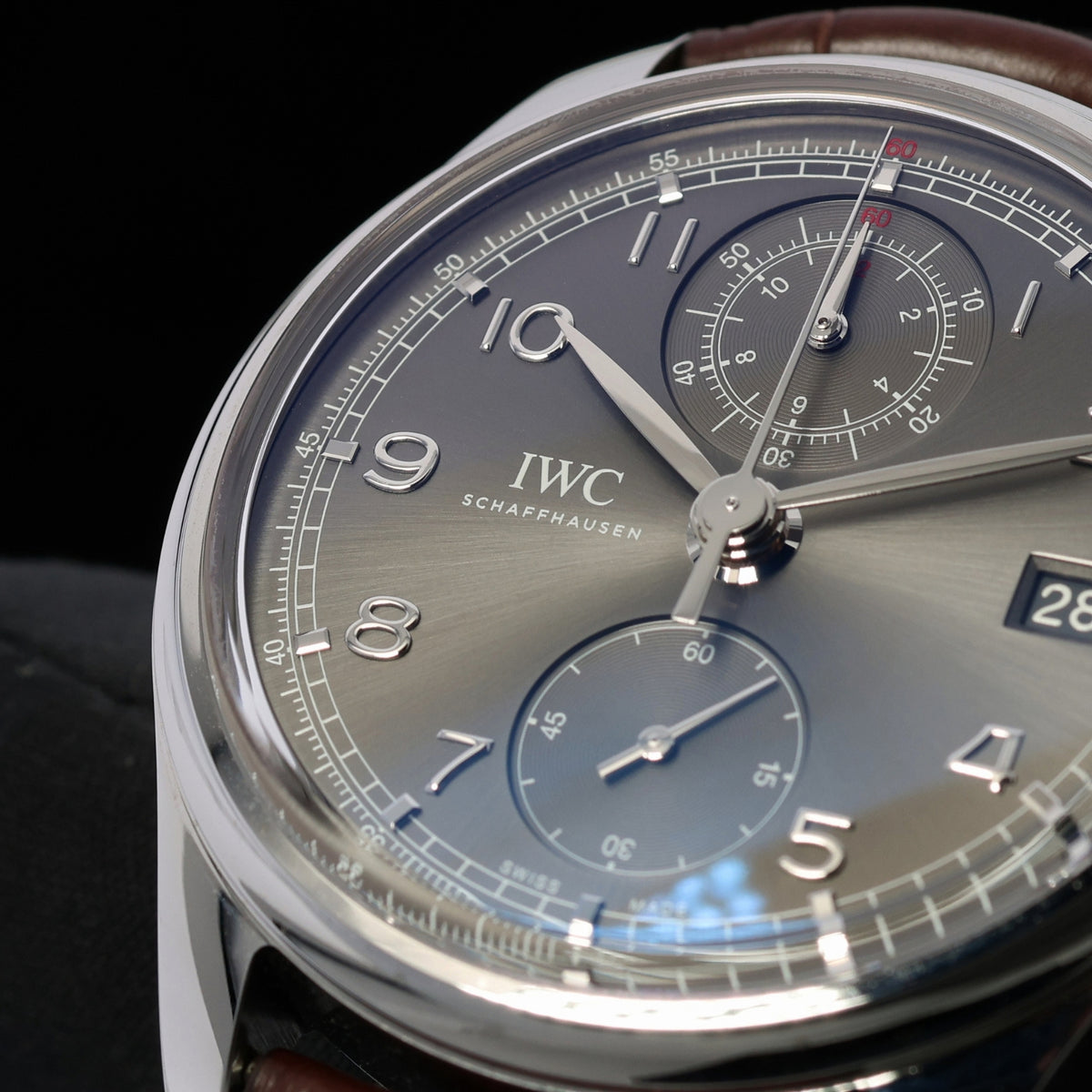 IWC Portuguese Portugieser Chronograph Classic, LC100, Edelstahl, Ref. IW390404, 2018, B+P