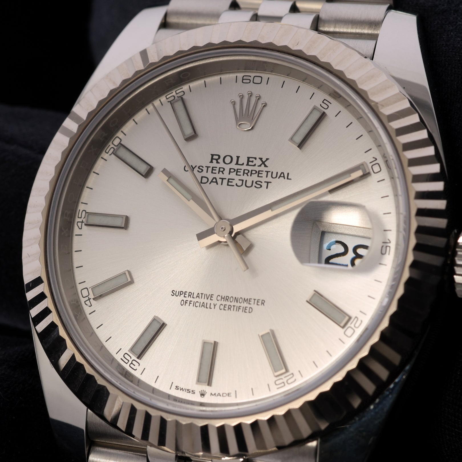 Rolex Datejust 41, Silver Dial, Jubilee, Ref. 126334, 12-2021, B+P