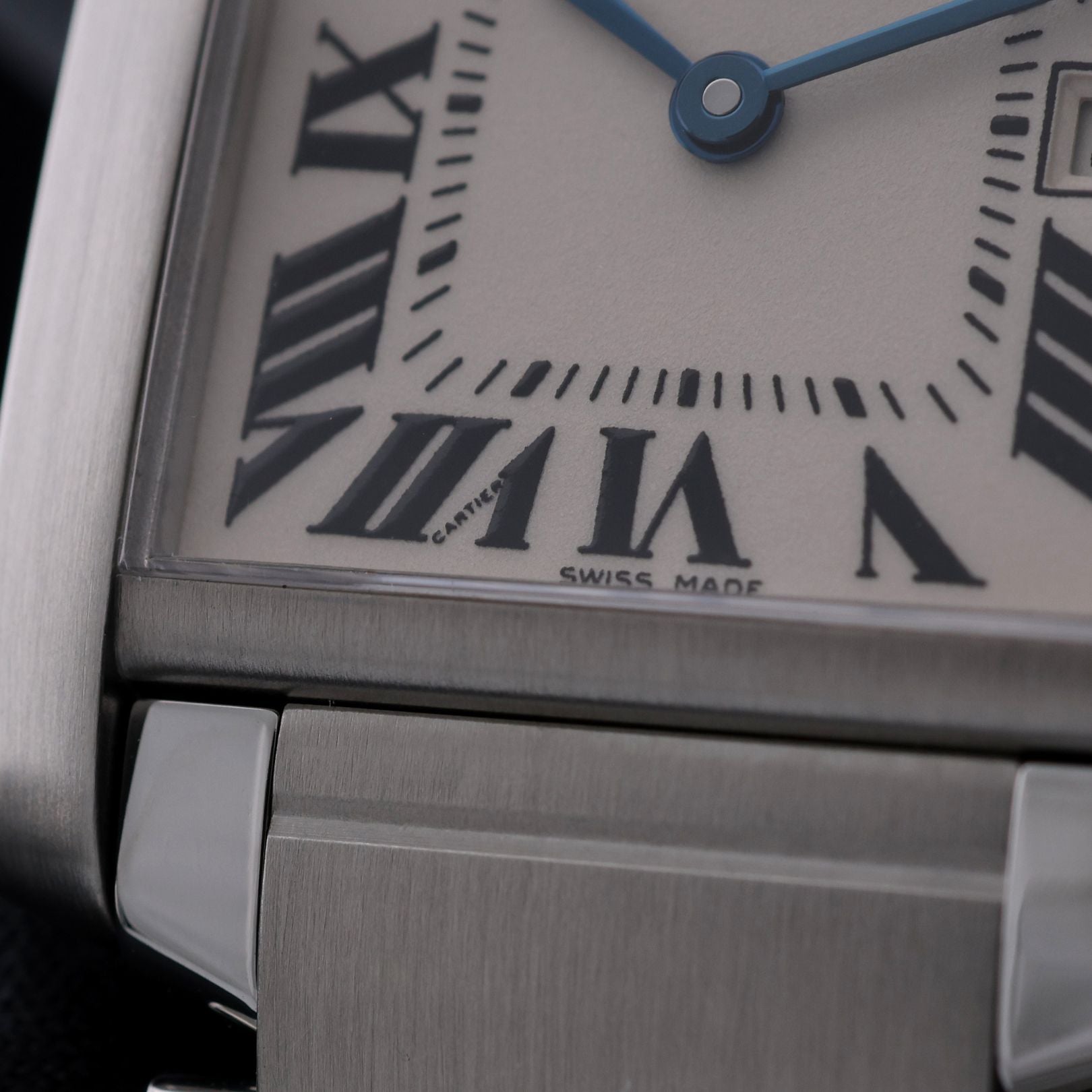 Cartier Tank Française, Medium Size, Edelstahl, 25x30mm, Ref. 2465, mit Box
