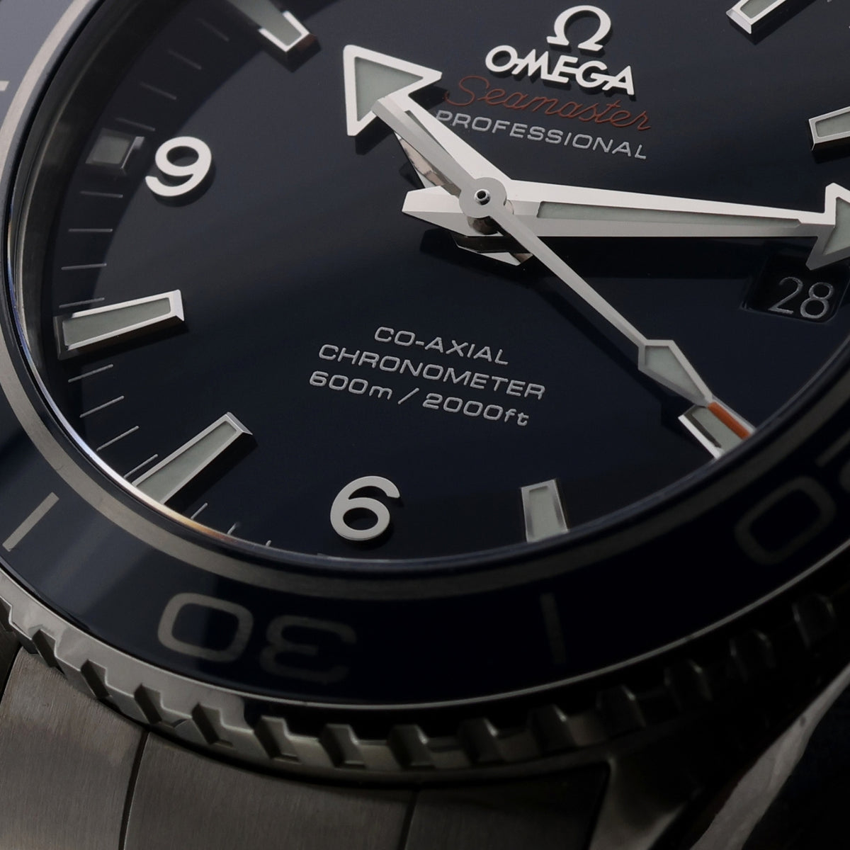 Omega Seamaster Planet Ocean, 600M, Co-Axial, Titan, Ref. 232.90.46.21.03.001, 12-2015, B+P