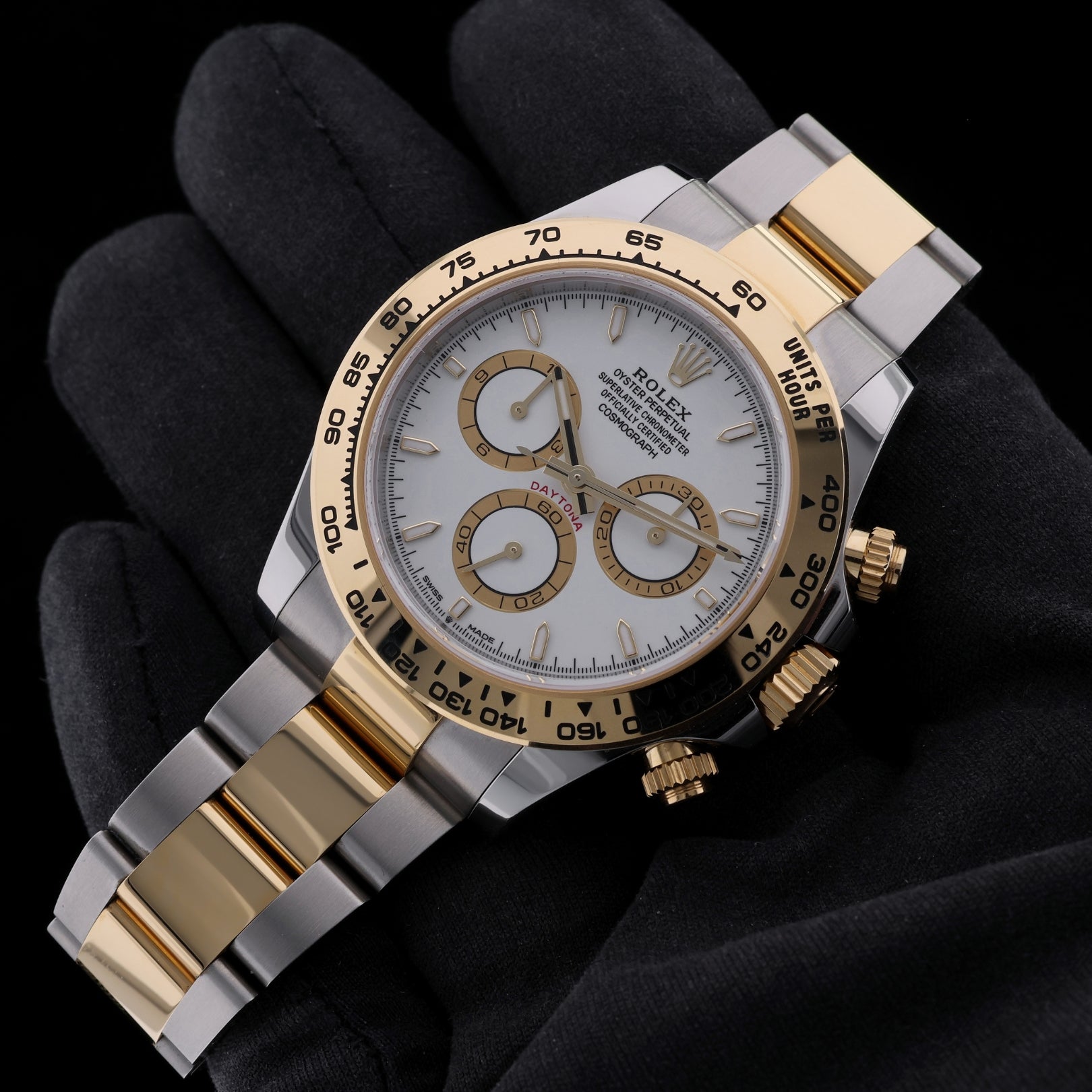 Rolex Daytona Cosmograph, Gold/Stahl, White Dial, Ref. 126503, 2025, B+P
