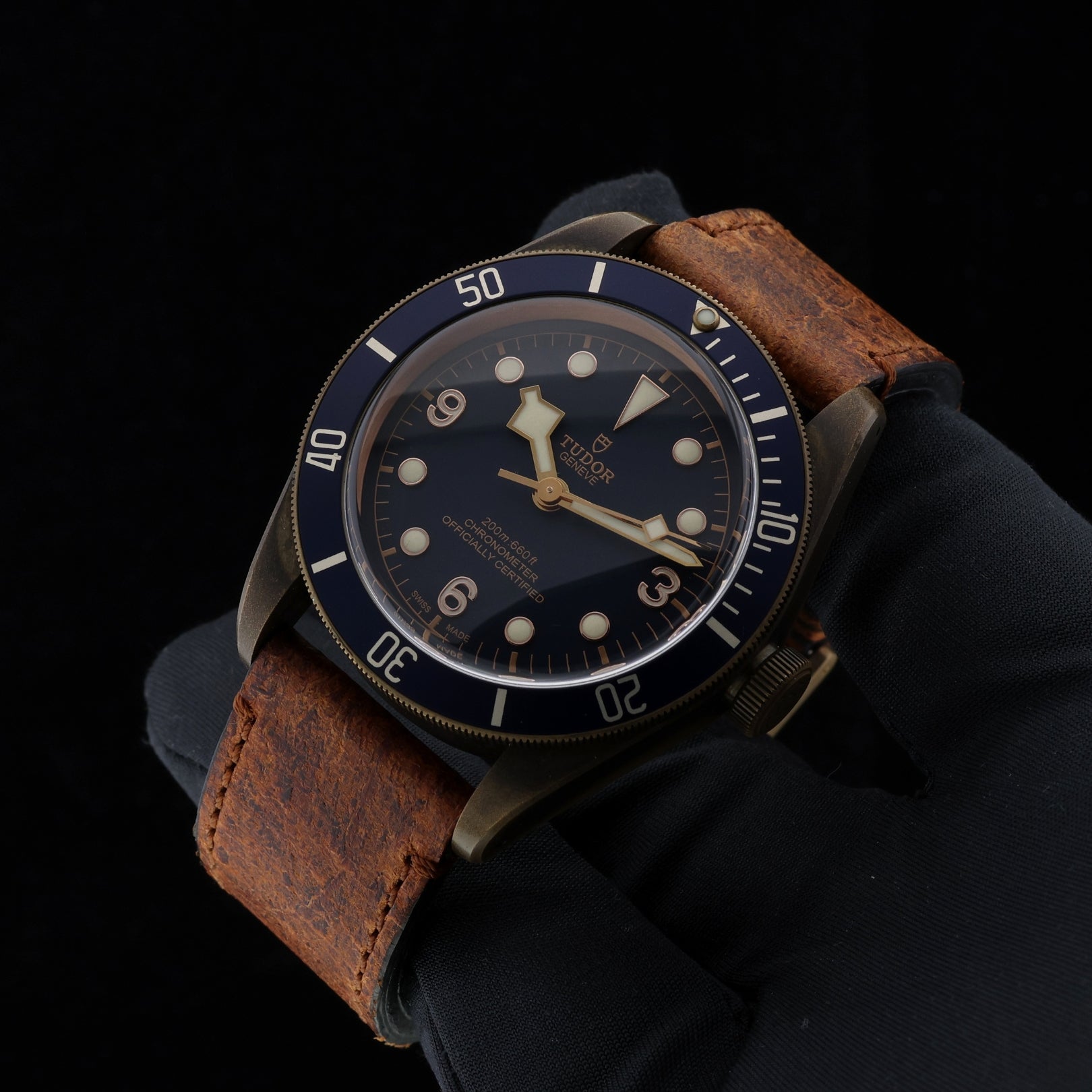 Tudor Black Bay, Bucherer Blue, Bronze, Ref. 79250BB, 11-2018, B+P