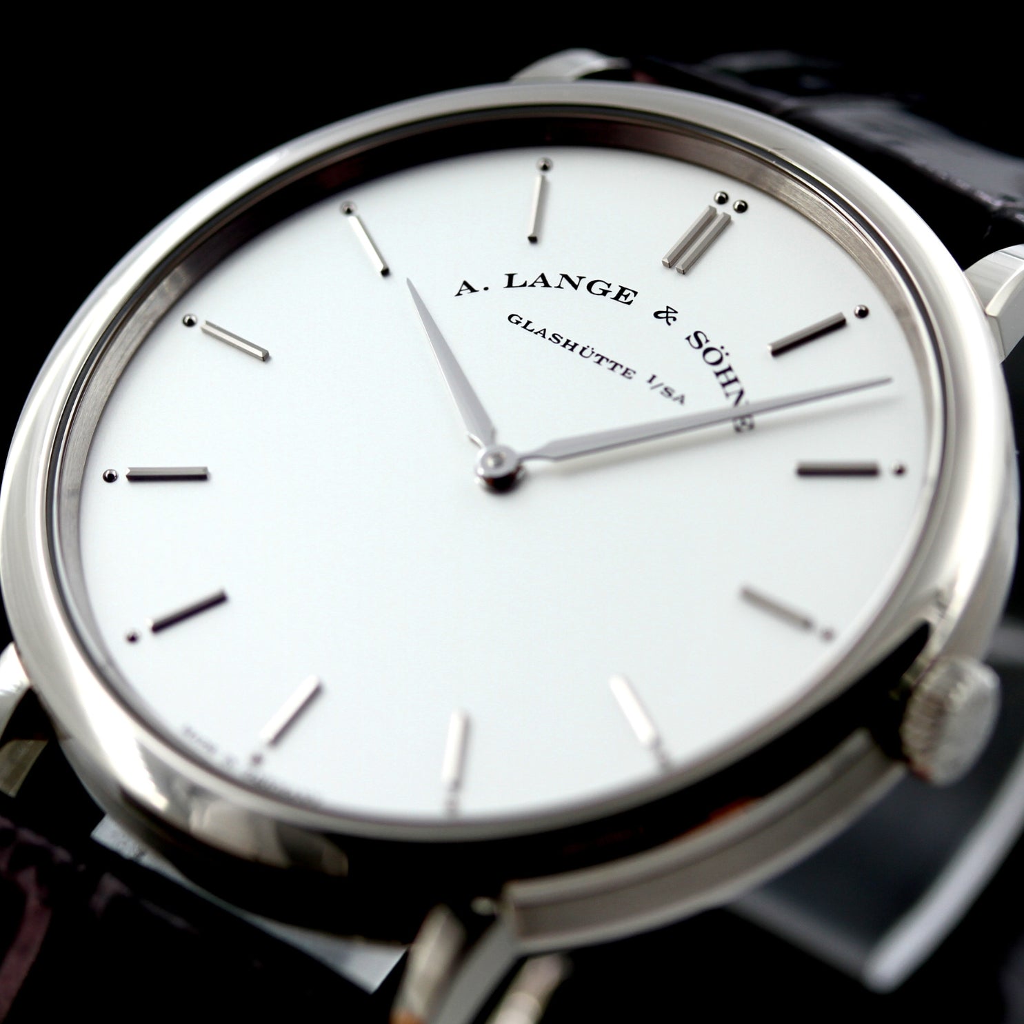 A. Lange S hne Saxonia Thin 40mm Wei gold Glasboden Ref