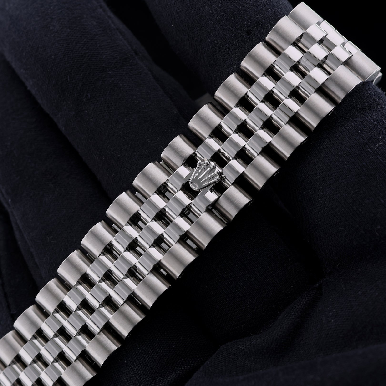 Rolex Datejust 36, Silver Diamond Dial, Jubilee, Ref. 116234, 04-2013, B+P