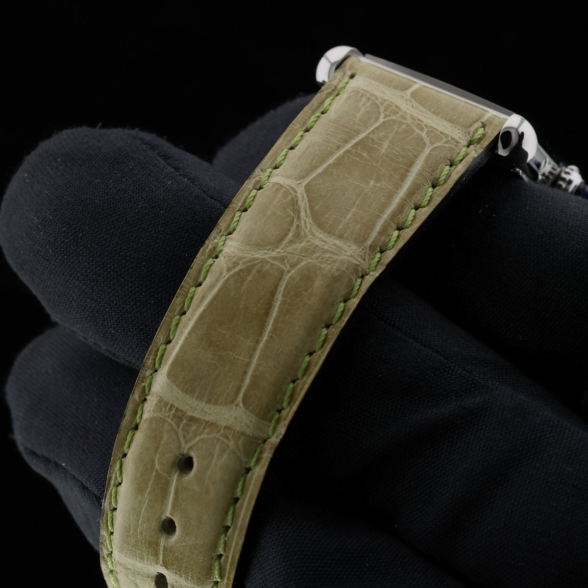 Cartier Tank Must, Solarbeat Large, 33.7x25.5mm, Edelstahl, Ref. WSTA0062, 2022, B+P