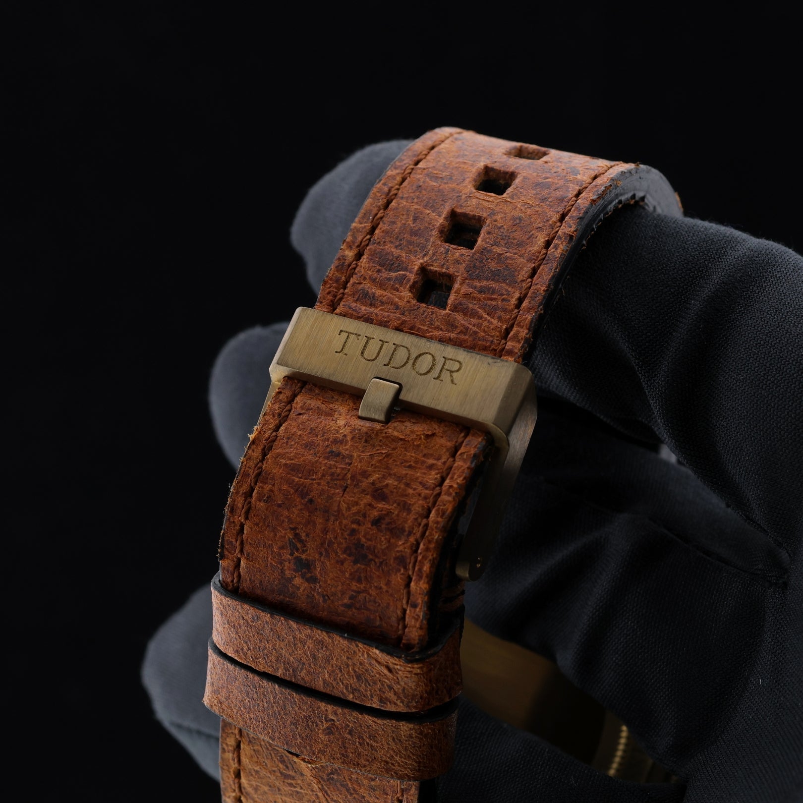 Tudor Black Bay, Bucherer Blue, Bronze, Ref. 79250BB, 11-2018, B+P