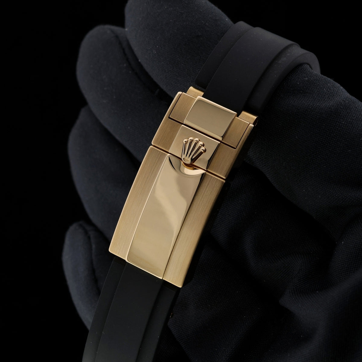 Rolex Daytona Cosmograph, Black Diamond Dial, Gelbgold, Ref. 116518LN, 2022, B+P