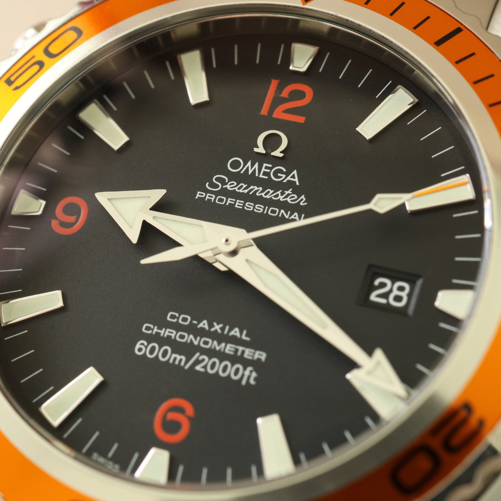 Omega Seamaster Planet Ocean 600M, LC100, Stahl- & Lederarmband, Ref. 2208.50.00, 04-2010, B+P