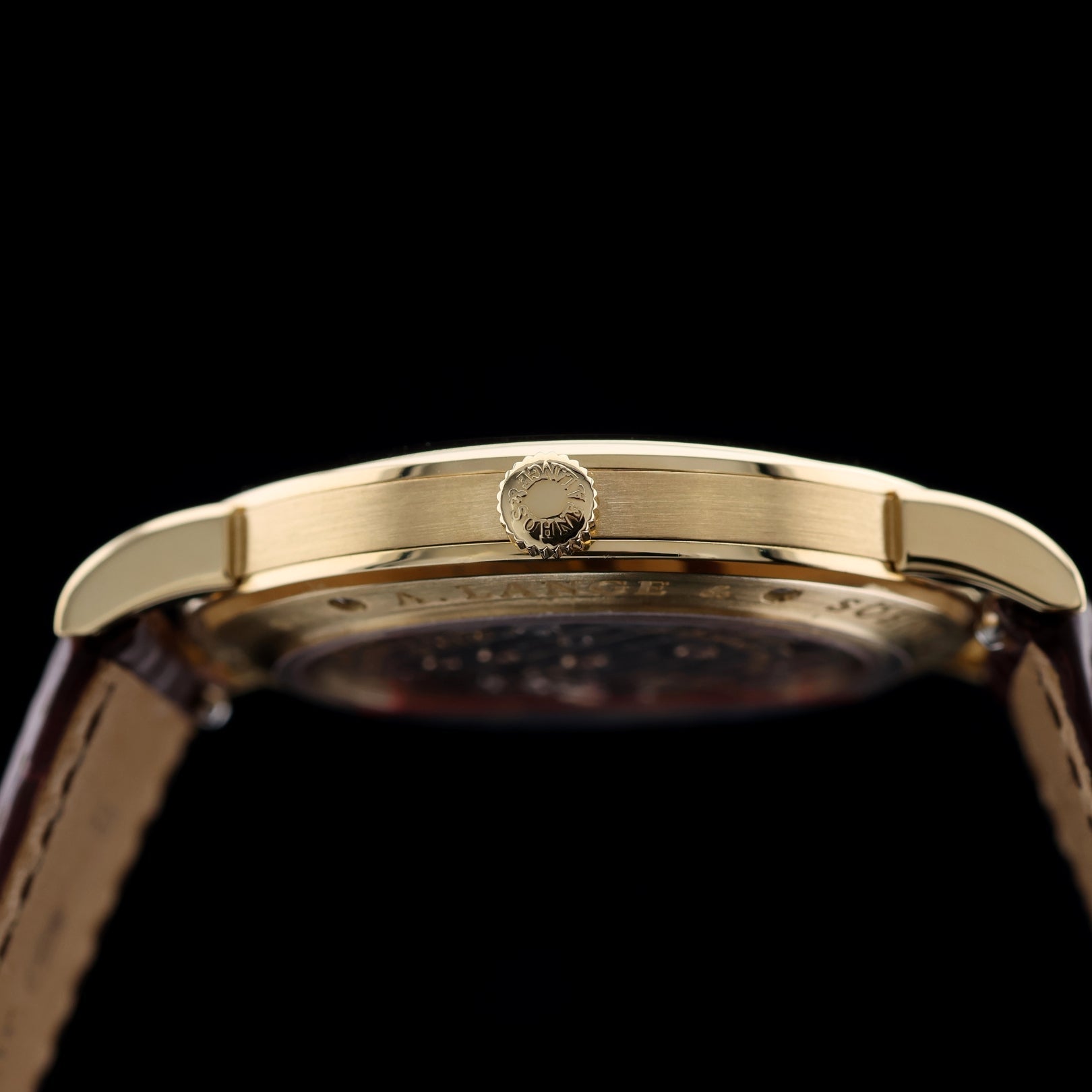 A. Lange & Söhne 1815 in 750er Gelbgold, Ref. 206.021, 05 - 2004, B+P - LUXUHRIA