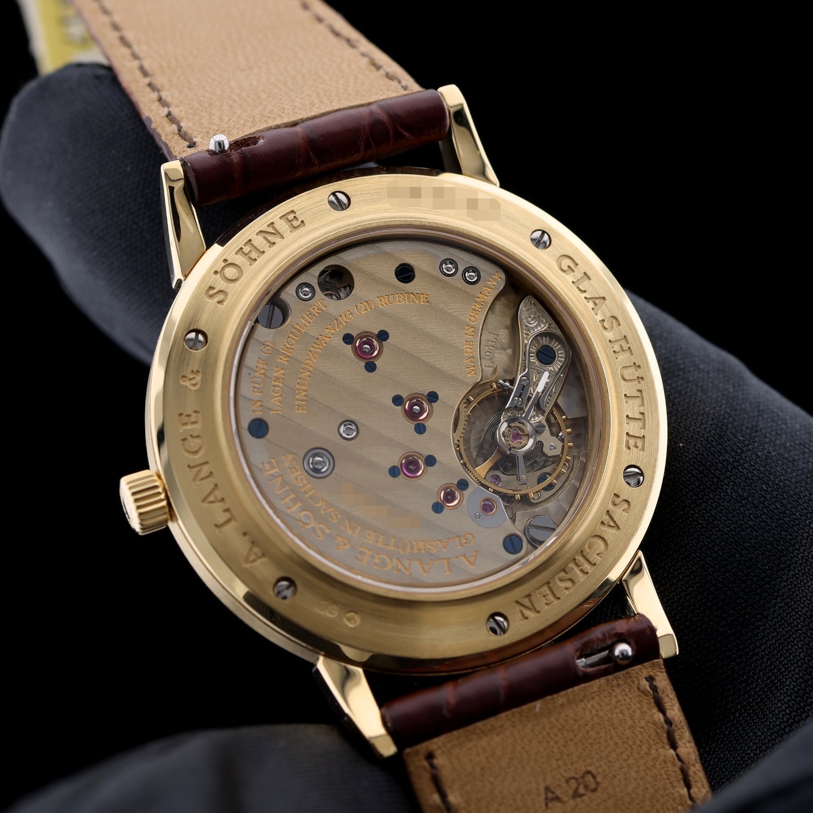A. Lange & Söhne 1815 in 750er Gelbgold, Ref. 206.021, 05 - 2004, B+P - LUXUHRIA