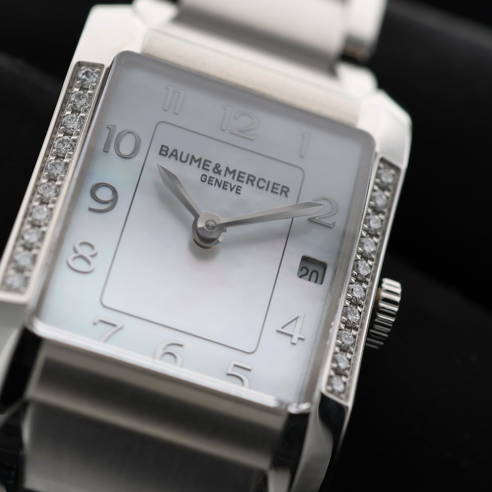 Baume & Mercier Hampton Ladies Diamonds mit Perlmutt, 2022, M0A10051 - LUXUHRIA