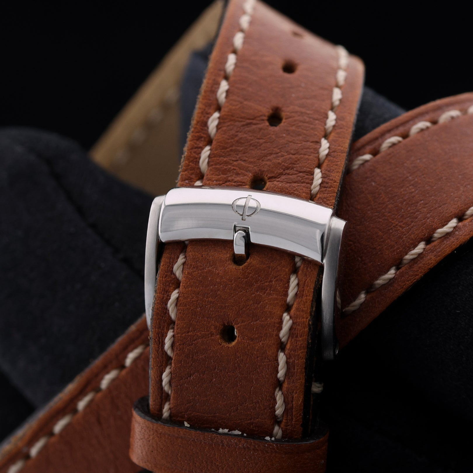 Baume & Mercier Linea, 32mm, Edelstahl, Lederarmband, Ref. M0A10070, mit Box - LUXUHRIA