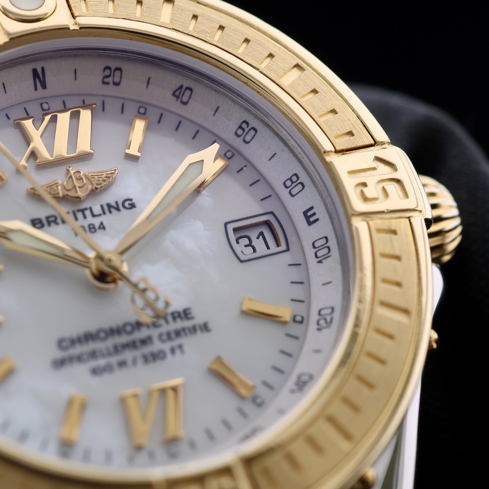 Breitling B - Class, Perlmutt Dial, Stahl/Gold, Ref. D71365, Chronometer Zertifikat, mit Box - LUXUHRIA