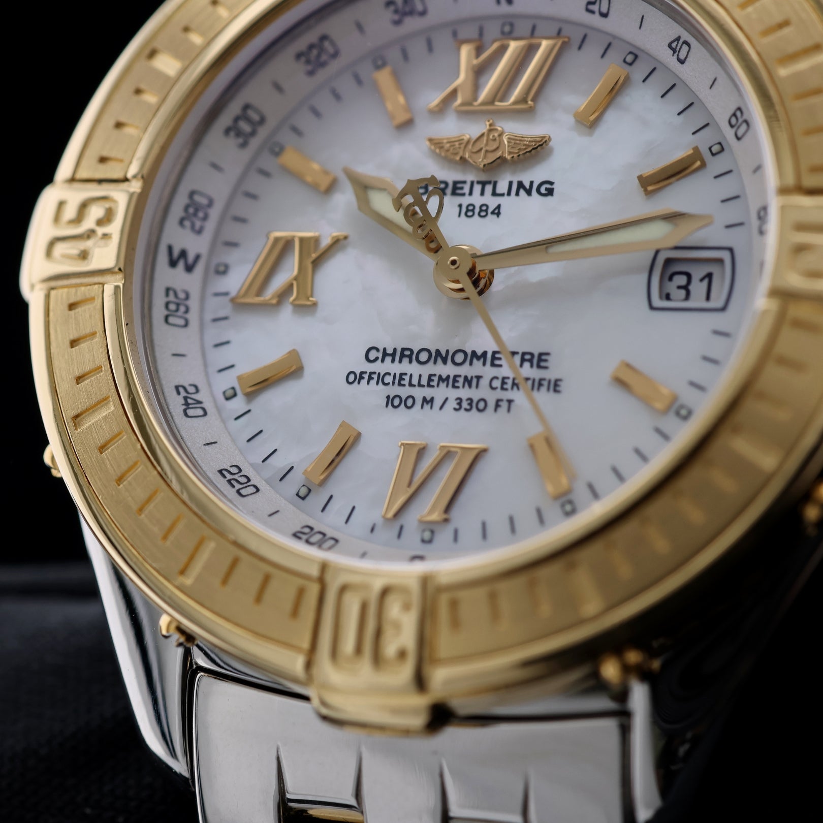 Breitling B - Class, Perlmutt Dial, Stahl/Gold, Ref. D71365, Chronometer Zertifikat, mit Box - LUXUHRIA