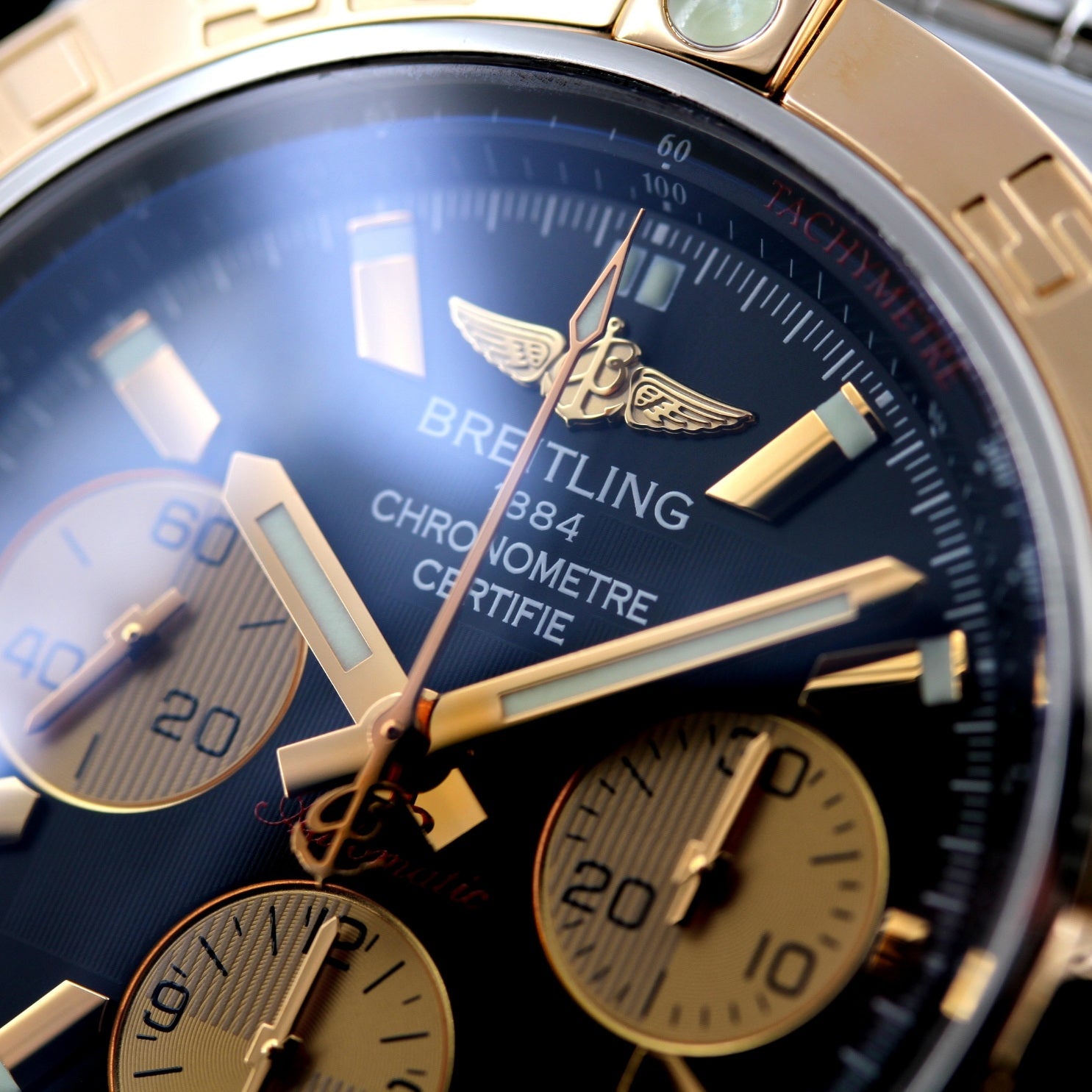 Breitling Chronomat 44 Chronograph, Stahl / Gold 18k, Rose - Massivgold Lünette, Ref. CB011012/B968, B+P - LUXUHRIA