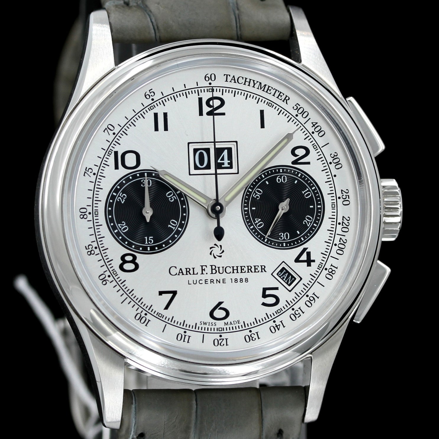 Carl F. Bucherer Heritage BiCompax Annual 41mm, Limited 888, Großdatum / Monat, Ref. 00.10803.08.12.01, B+P - LUXUHRIA