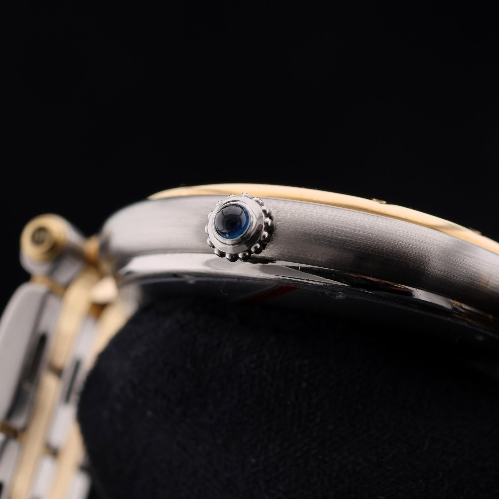 Cartier Cougar Panthere Ronde, Stahl/Gelbgold, Ref. 183964, ohne B+P - LUXUHRIA