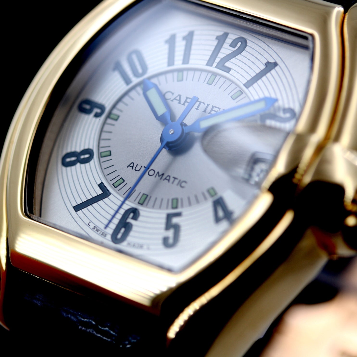 Cartier Roadster 37x44mm, 18K Gold, Faltschliesse, Ref. 2524, W62003V2, Box - LUXUHRIA