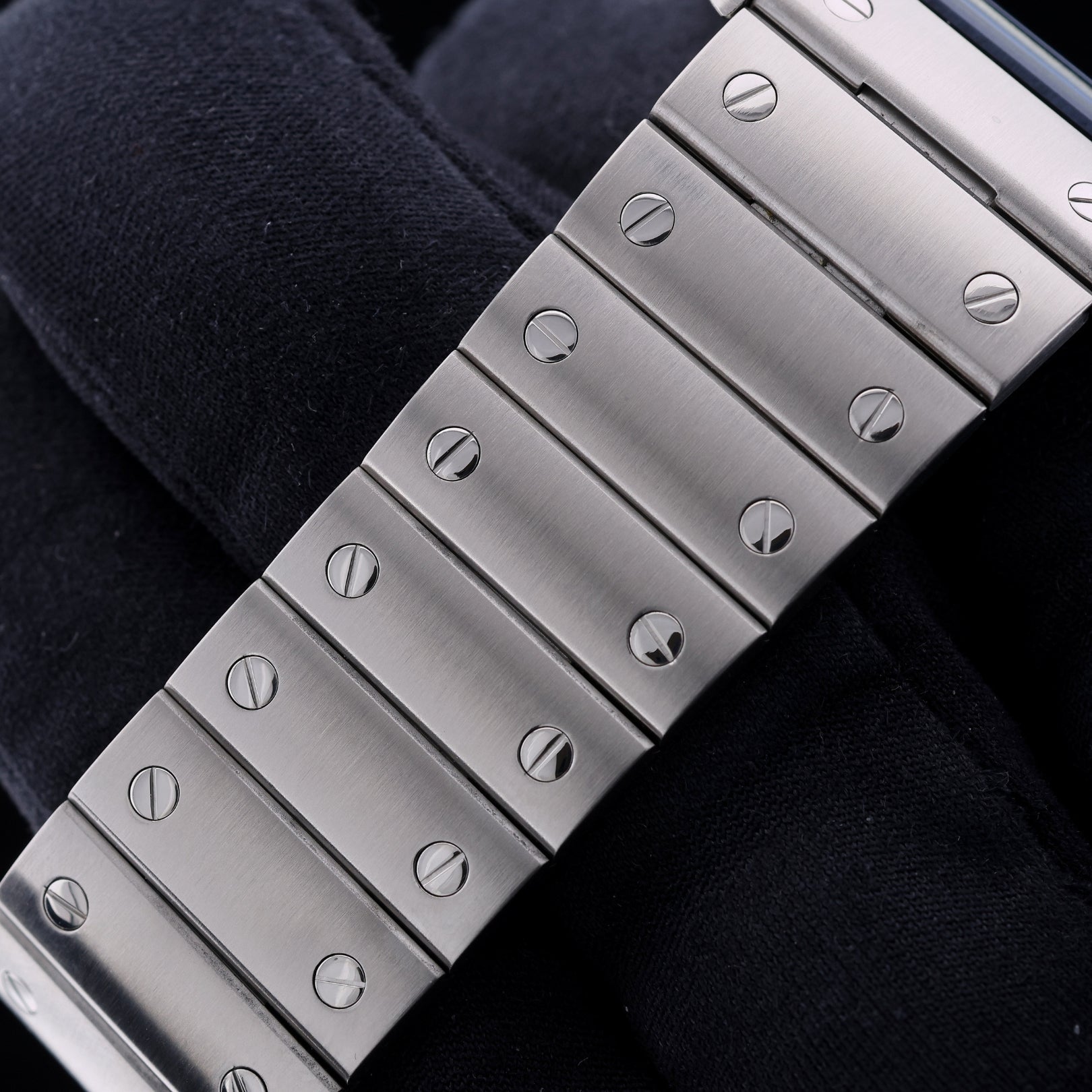 Cartier Santos de Cartier Large, Blau, Edelstahl, 47.5x39.8mm, Ref. WSSA0048, 2022, B+P - LUXUHRIA