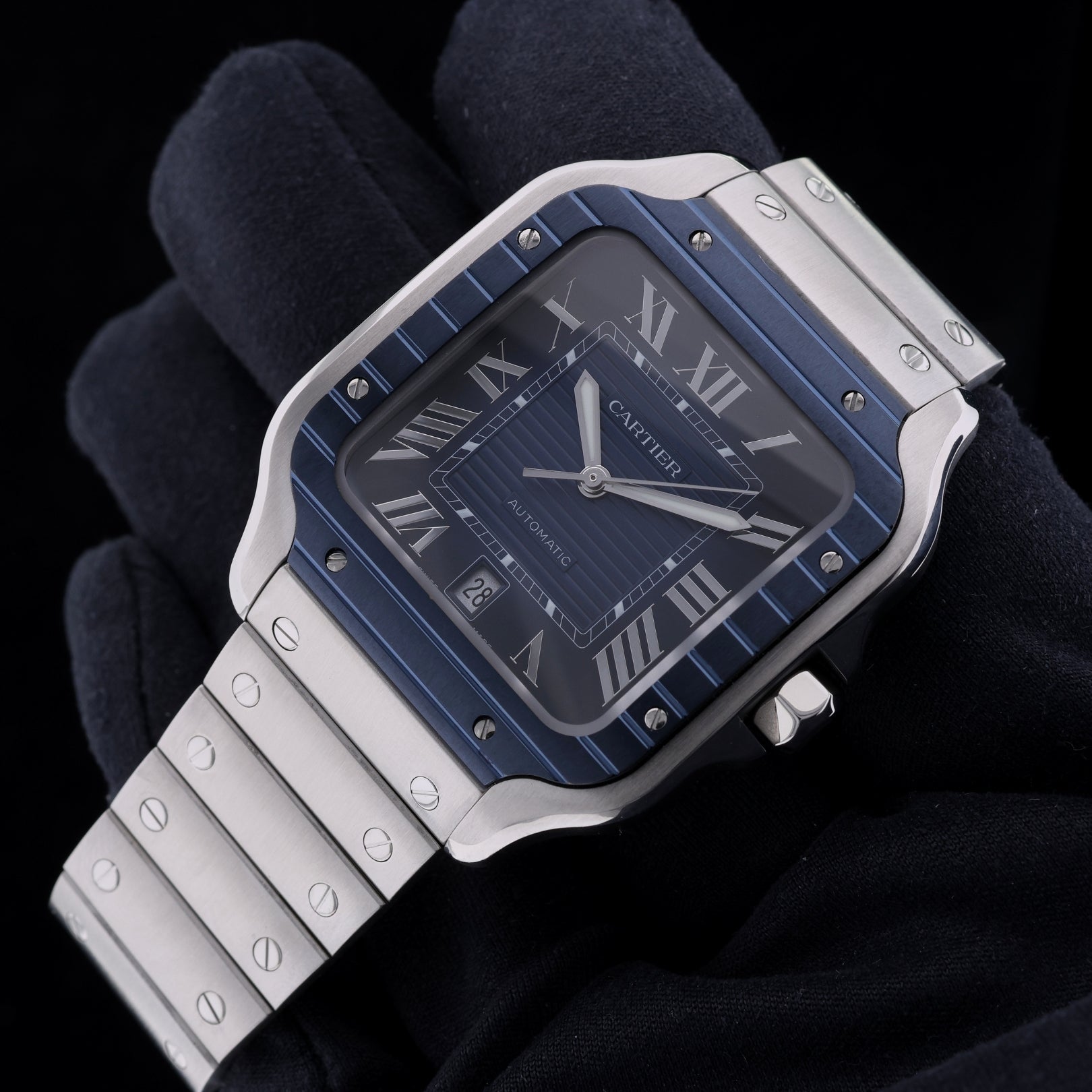 Cartier Santos de Cartier Large, Blau, Edelstahl, 47.5x39.8mm, Ref. WSSA0048, 2022, B+P - LUXUHRIA