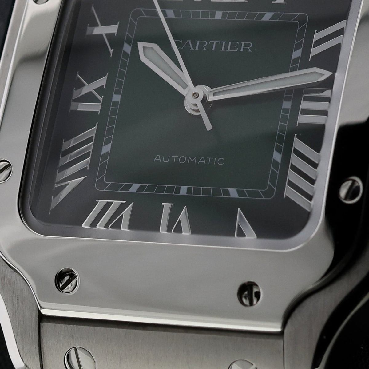 Cartier Santos, Medium, Green Dial, 35,1 x 41,9 mm, Ref. WSSA0061, 09-2024, B+P - LUXUHRIA