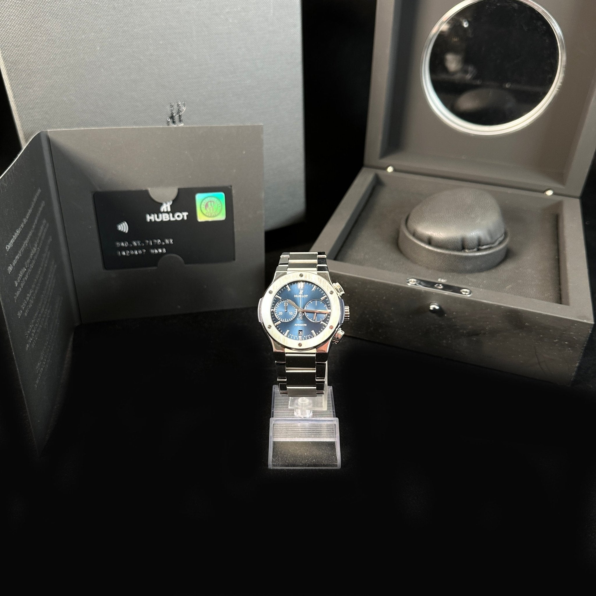 Hublot Classic Fusion Chronograph, 42 mm, Blue, Ref. 540.NX.7170.NX, - LUXUHRIA