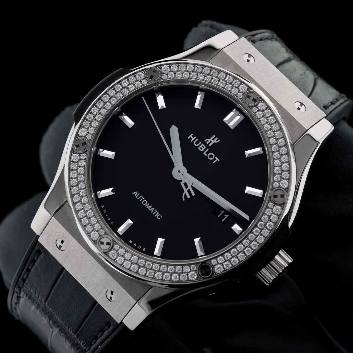 Hublot Classic Fusion Titanium, Black Dial, Diamonds, Ref. 542.NX.1171.LR.1104, 2023, B+P - LUXUHRIA