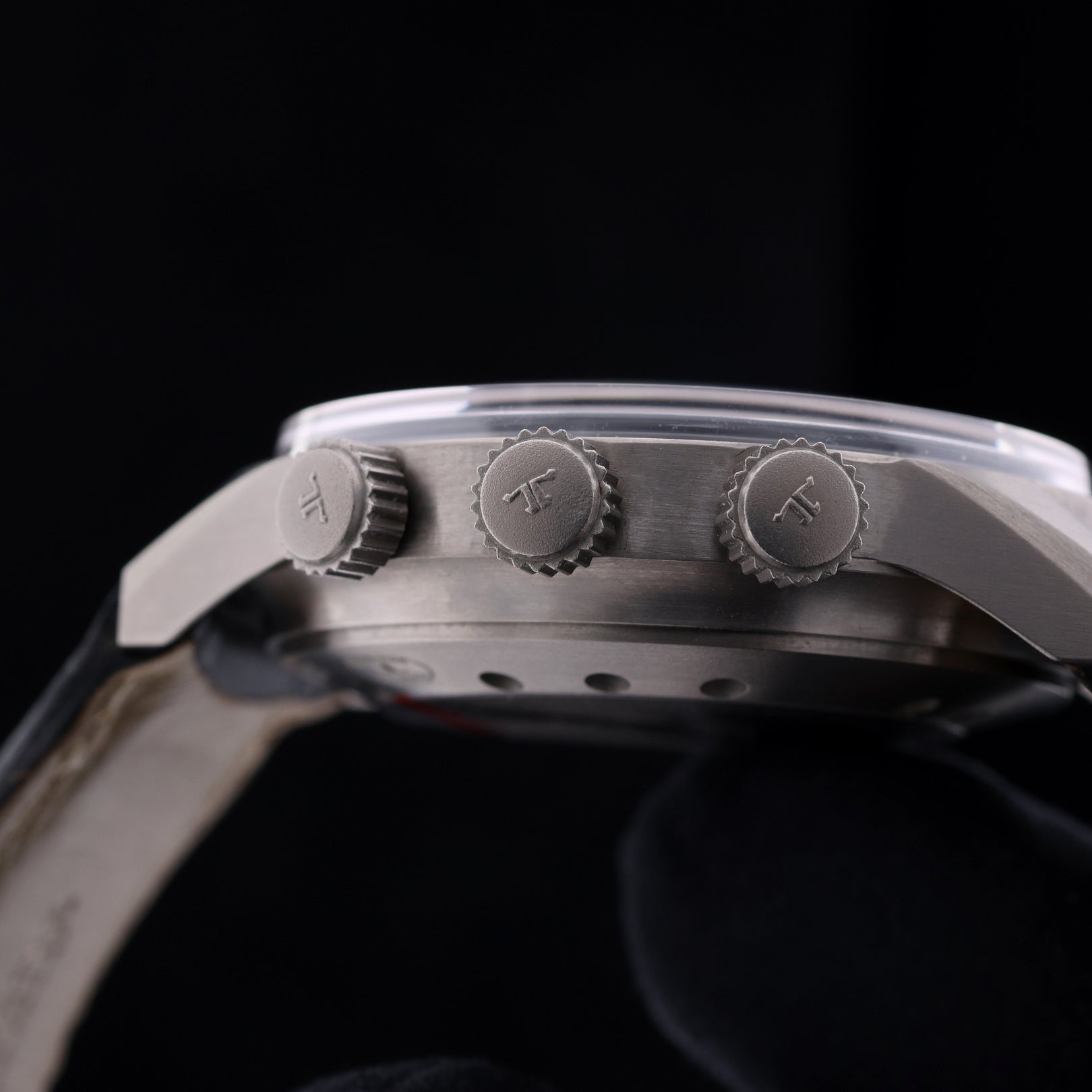 Jaeger - LeCoultre AMVOX, Aston Martin Edition, Ref. 190.T.97, 06 - 2005, B+P - LUXUHRIA