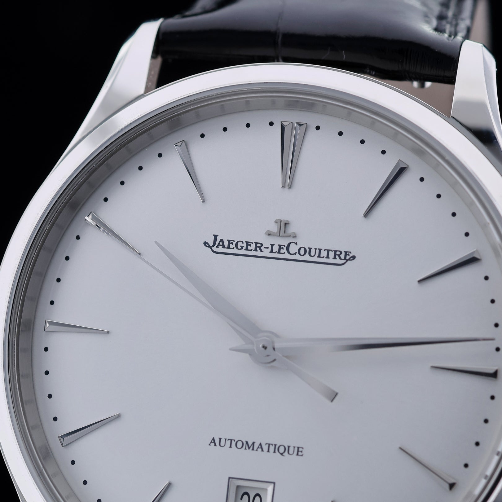 Jaeger - LeCoultre Master Ultra Thin Date 39mm, Ref. Q1238420, 05 - 2022, B+P - LUXUHRIA