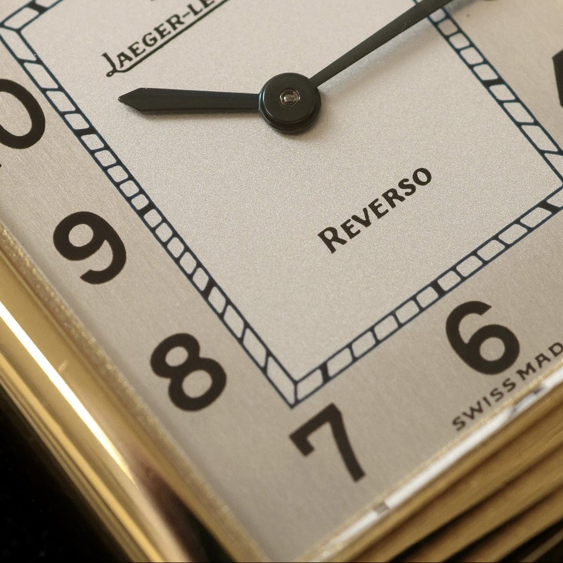 Jaeger - LeCoultre Reverso Classique, Gelbgold, Ref. 250.1.86, B+P - LUXUHRIA