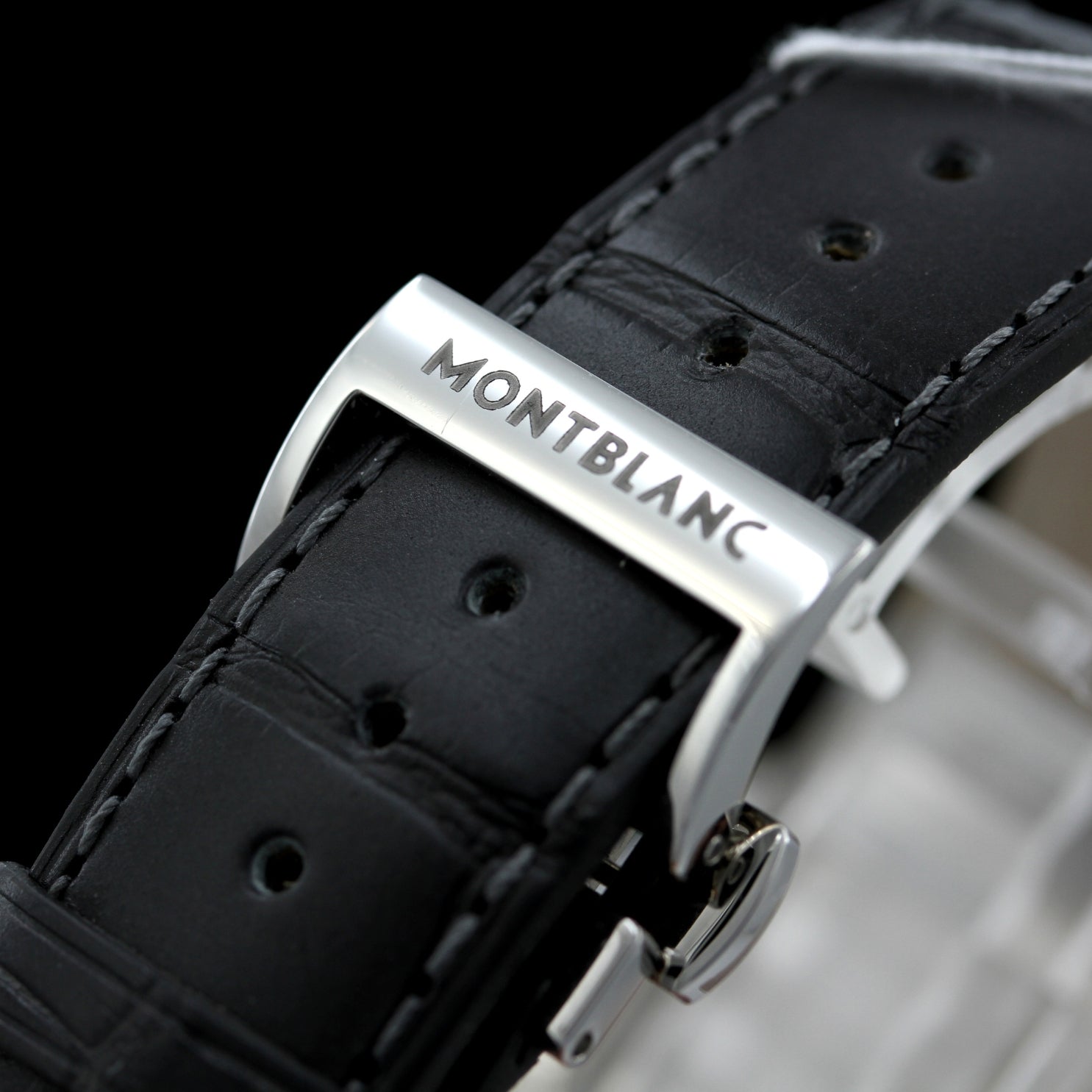Montblanc Heritage Monopusher Chronograph 40 mm, Ref. 119951, B+P - LUXUHRIA