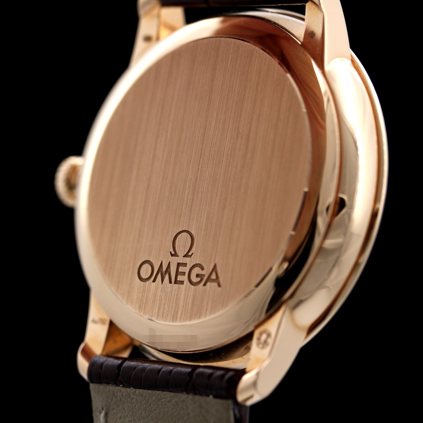 Omega DeVille Prestige, Rotgold, Co-axial Silver Dial 39.5mm, 42453402002001, B+P - LUXUHRIA
