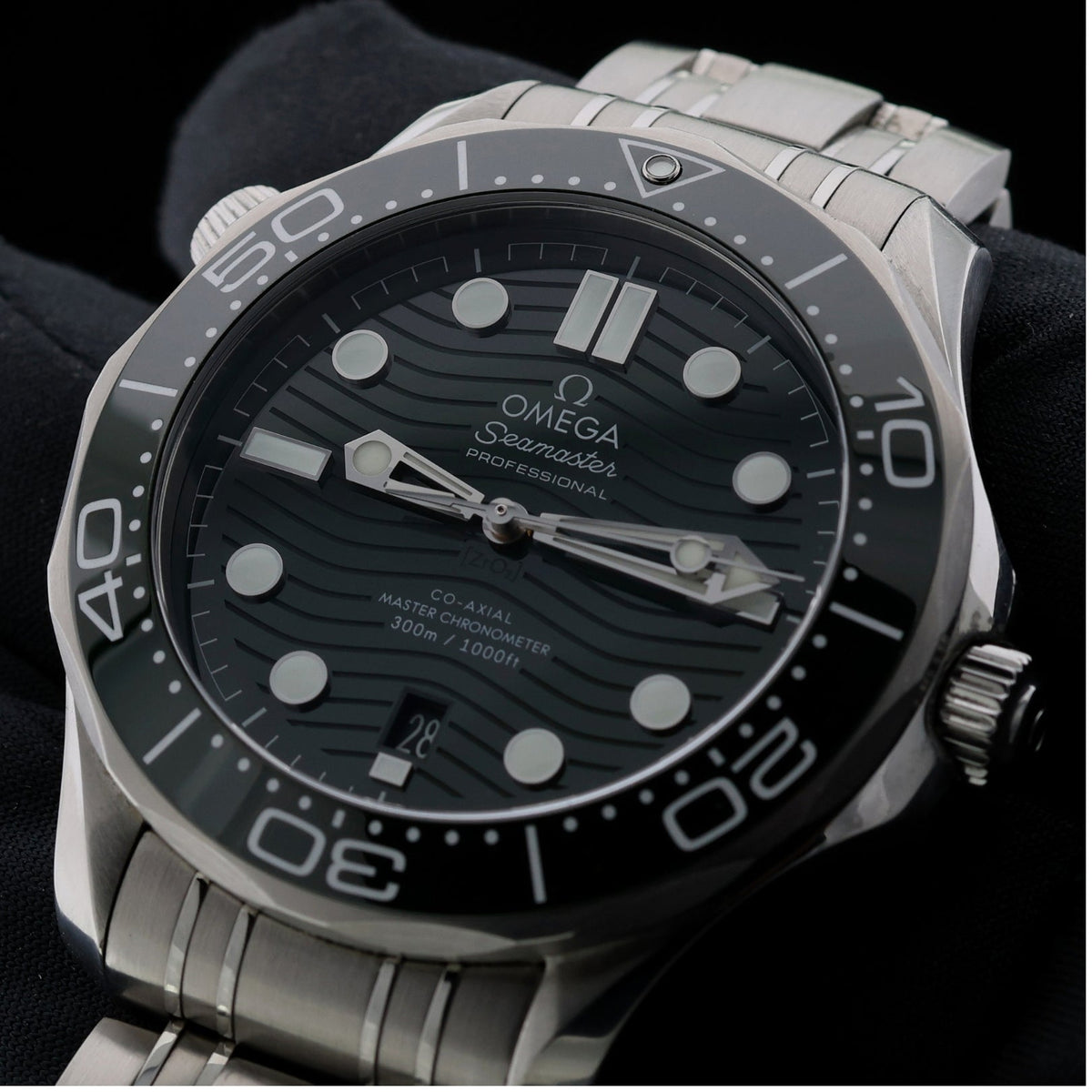 Omega Seamaster Diver 300M, Green, Edelstahl, Ref. 210.30.42.20.10.001, 08-2024, B+P - LUXUHRIA