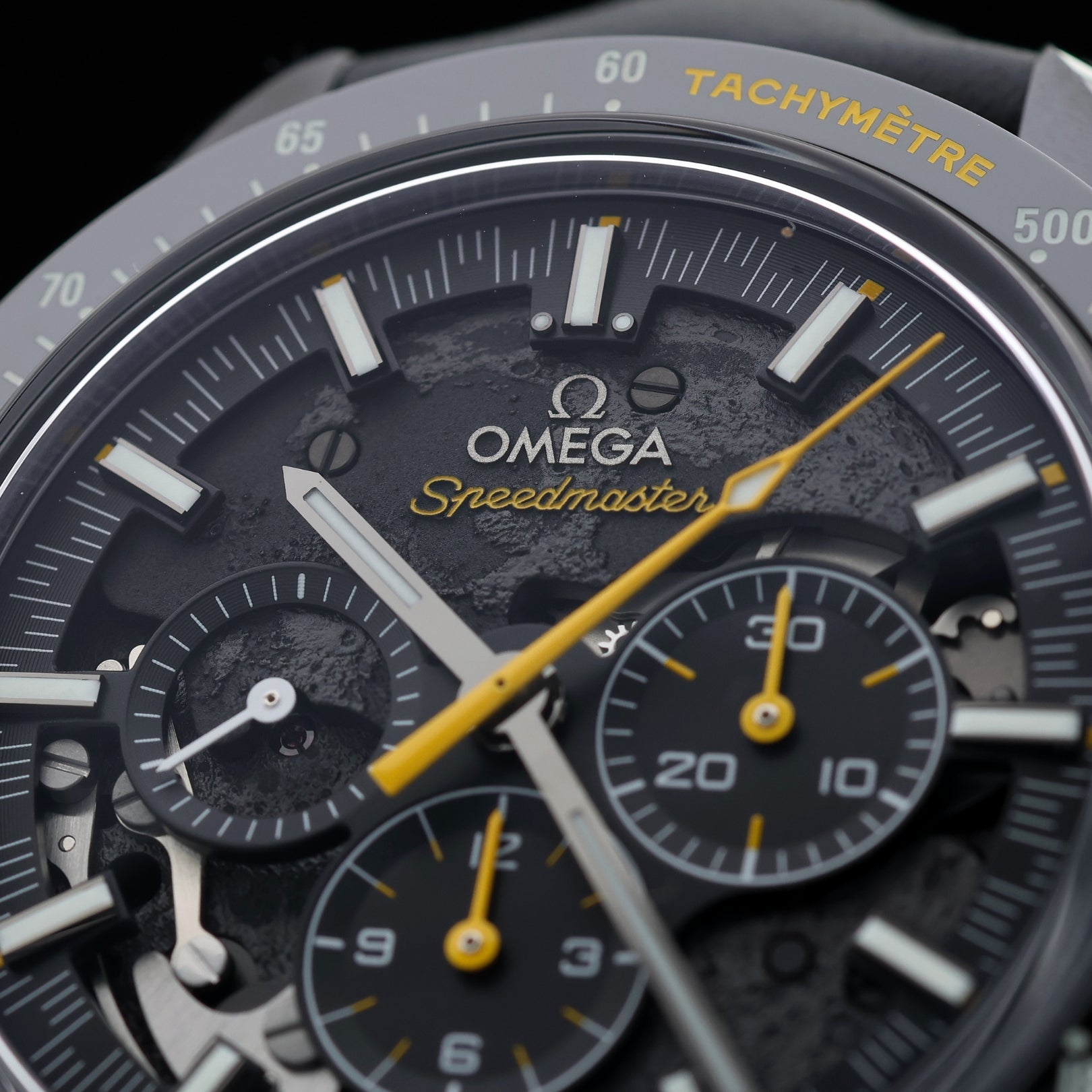 Omega Speedmaster Dark Side of the Moon, Apollo 8, Ref. 311.92.44.30.01.001, 2019, B+P - LUXUHRIA