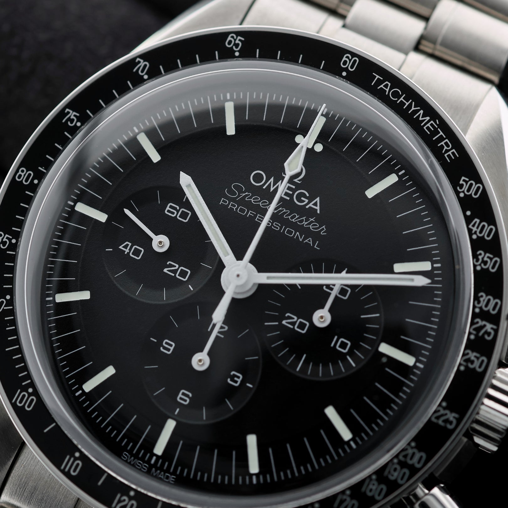 Omega Speedmaster Professional Chronograph 42mm, Ref. 310.30.42.50.01.001, 2024, B+P - LUXUHRIA