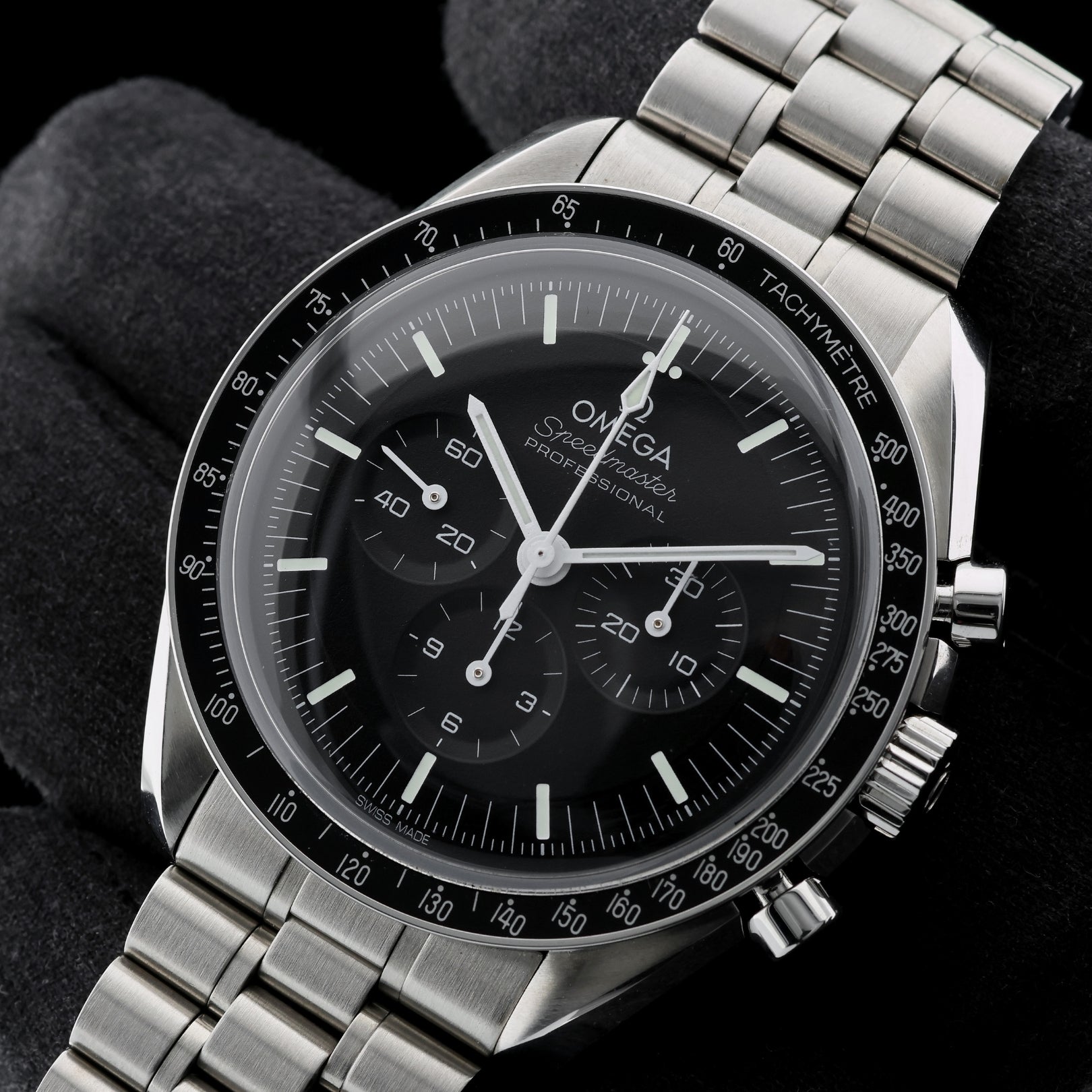 Omega Speedmaster Professional Chronograph 42mm, Ref. 310.30.42.50.01.001, 2024, B+P - LUXUHRIA