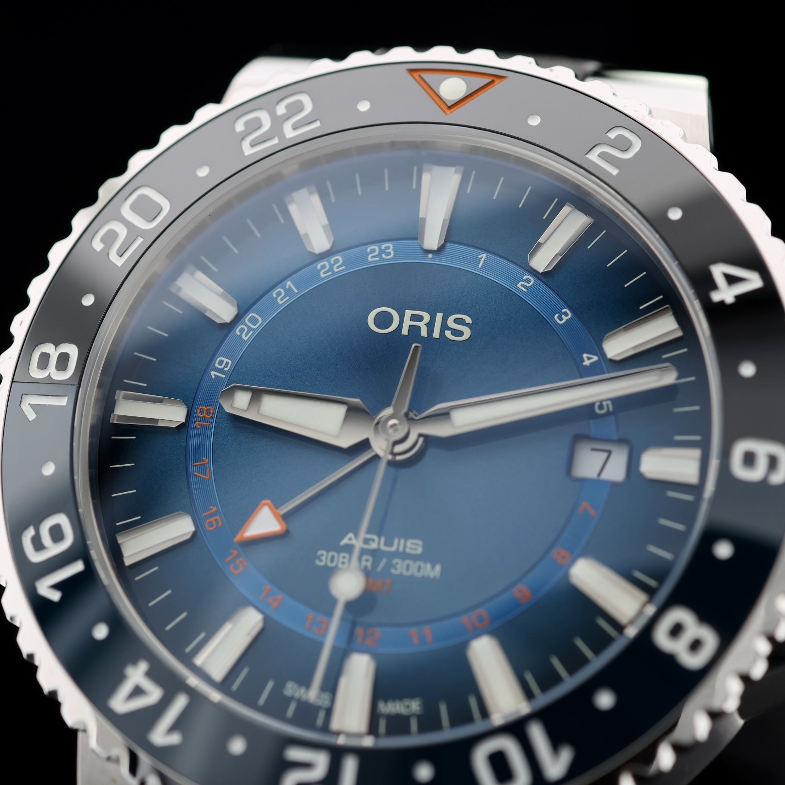 Oris Aquis Date 44mm, Ref. 01 798 7754 4185, Blau, Keramik Lunette B+P - LUXUHRIA