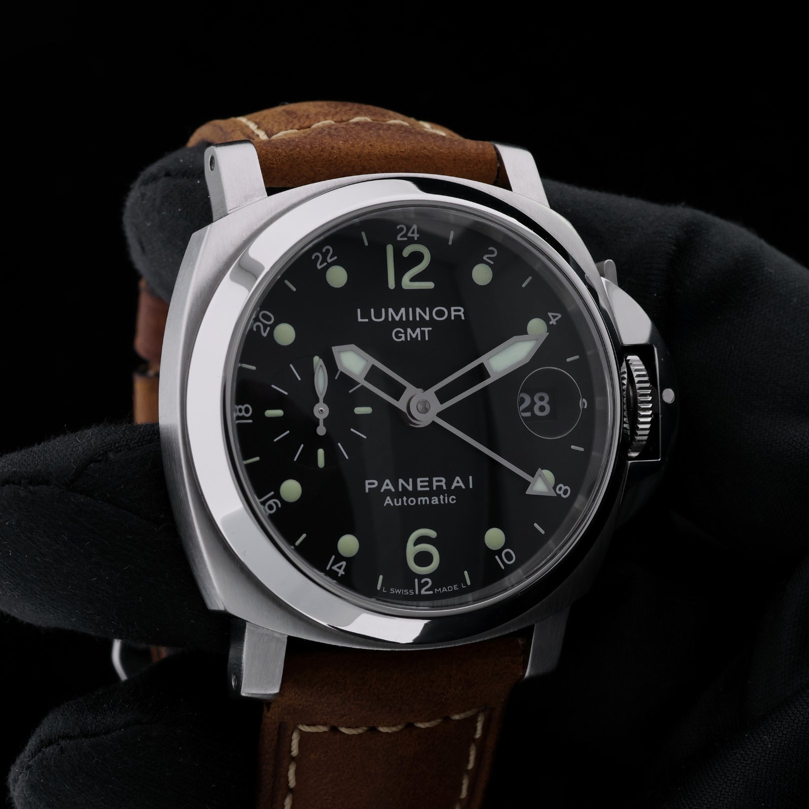 Panerai Luminor GMT Automatic, Edelstahl, Ref. PAM00160, mit Box & Bucherer Zertifikat - LUXUHRIA