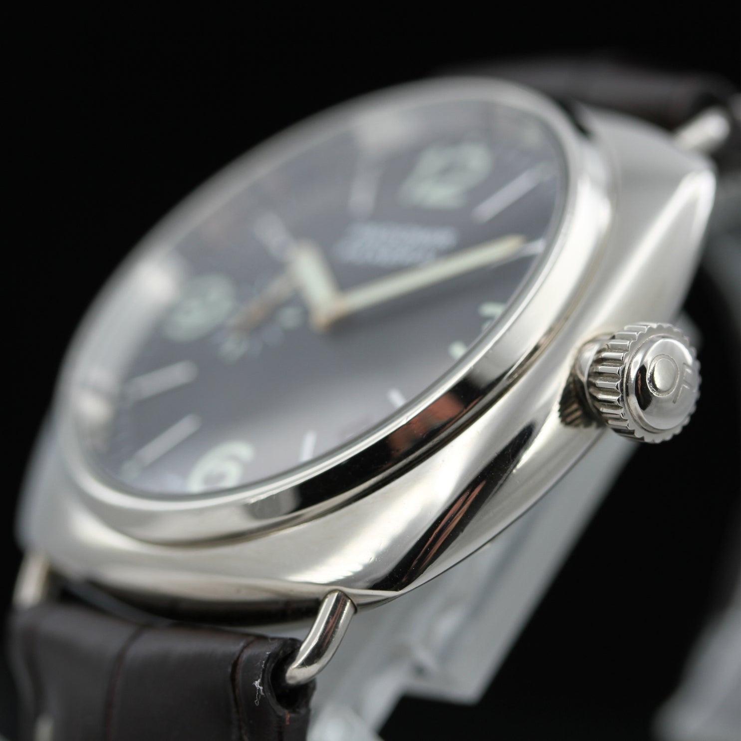 Panerai Radiomir, 18k White Gold, 40 mm, Ref. PAM00062, 2001, B+P - LUXUHRIA