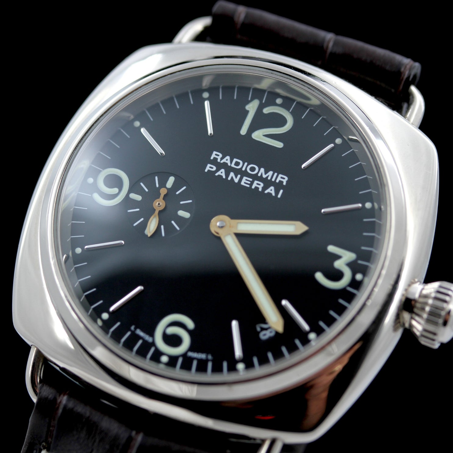 Panerai Radiomir, 18k White Gold, 40 mm, Ref. PAM00062, 2001, B+P - LUXUHRIA