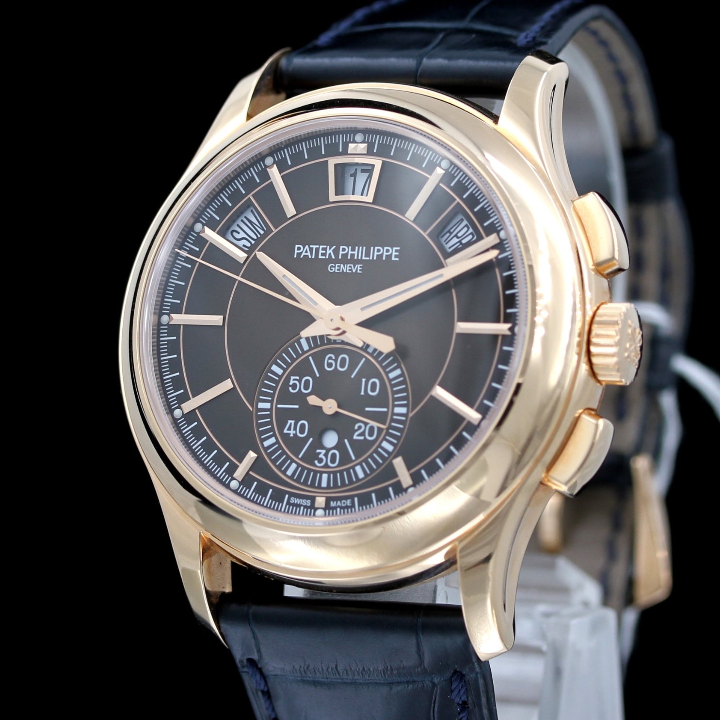 Patek Philippe Annual Calendar Chronograph, 42mm, Ref. 5905R-001, B+P - LUXUHRIA