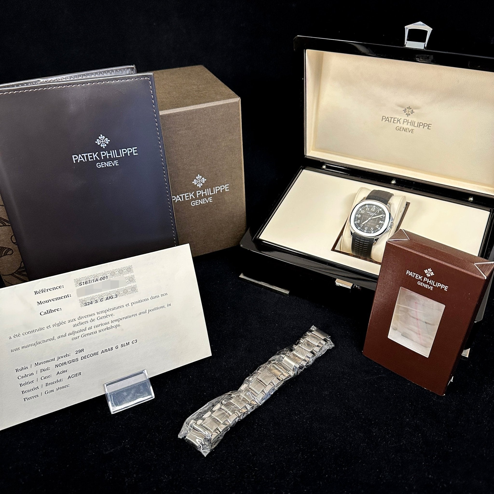 Patek Philippe Aquanaut, Edelstahl, inkl. Kautschuk - und Edelstahlarmband, Ref. 5167/1A - 001, PP - Revision 2024 DE, B+P - LUXUHRIA