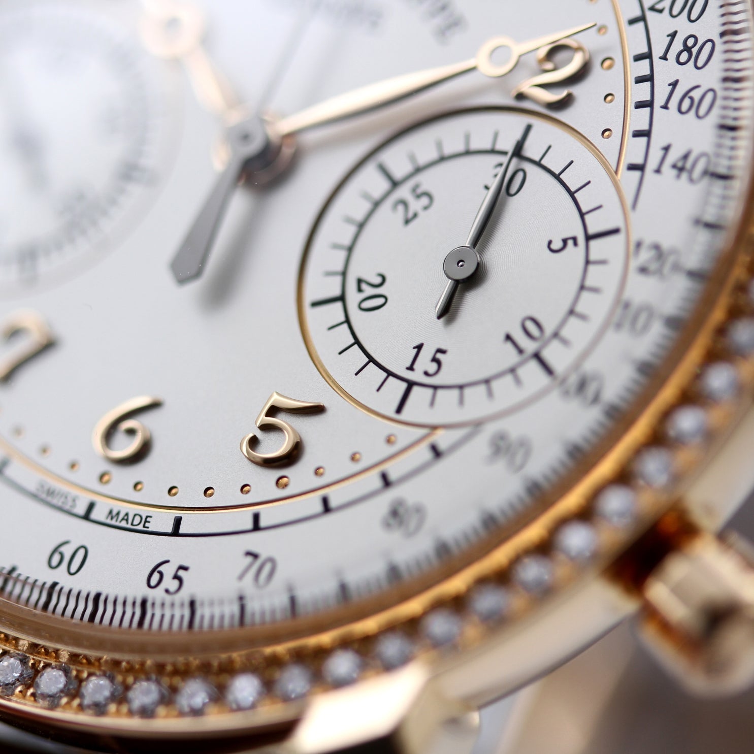 Patek Philippe Chronograph, 99 Diamonds, Handaufzug, 7150/250R-001, ungetragen, B+P - LUXUHRIA