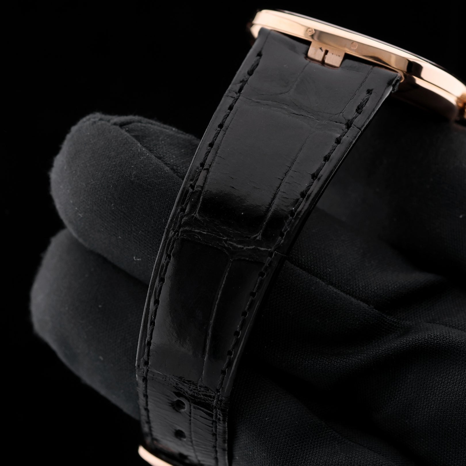 Patek Philippe Golden Ellipse, Rosegold, 34,5x39,5 mm, Erstkaufrechnung, Ref. 5738R - 001, 03 - 2024, B+P - LUXUHRIA