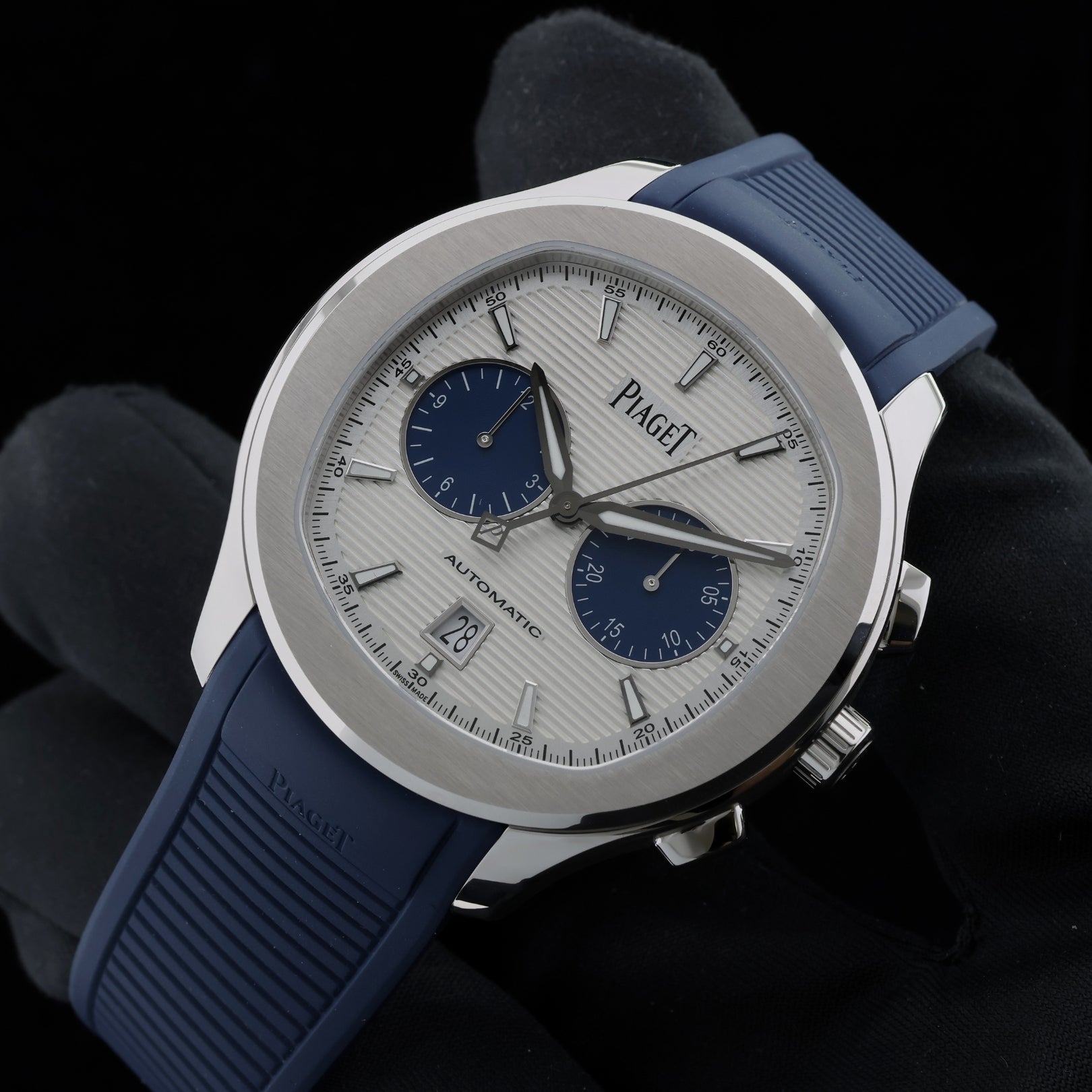 Piaget Polo S, Limited Edition, 42 mm, 1 out of 888, White/Blue, Ref. G0A46013, 11 - 2022, B+P - LUXUHRIA